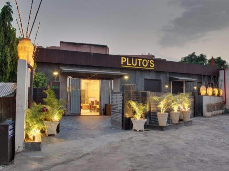 Hotel Pluto'S นิวเดลี ภายนอก รูปภาพ